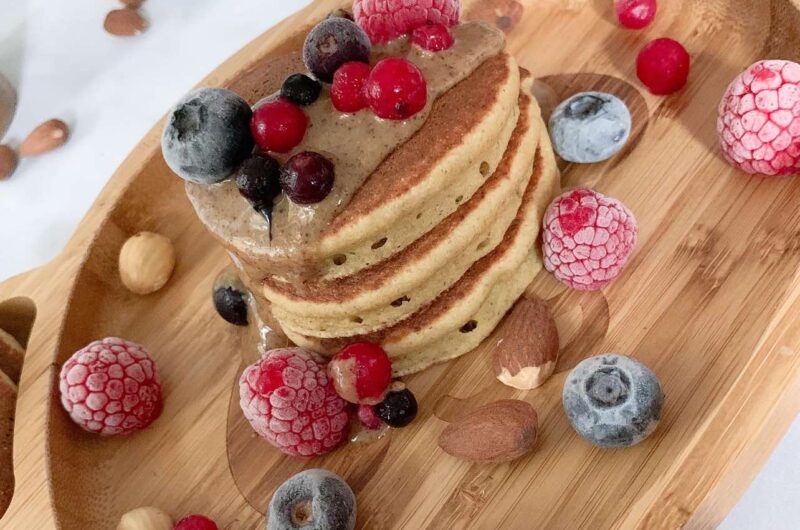Fluffy Banana Oat Pancakes - Πάνκεικ μπανάνα με αλεύρι βρώμης χωρίς γλυκαντικό